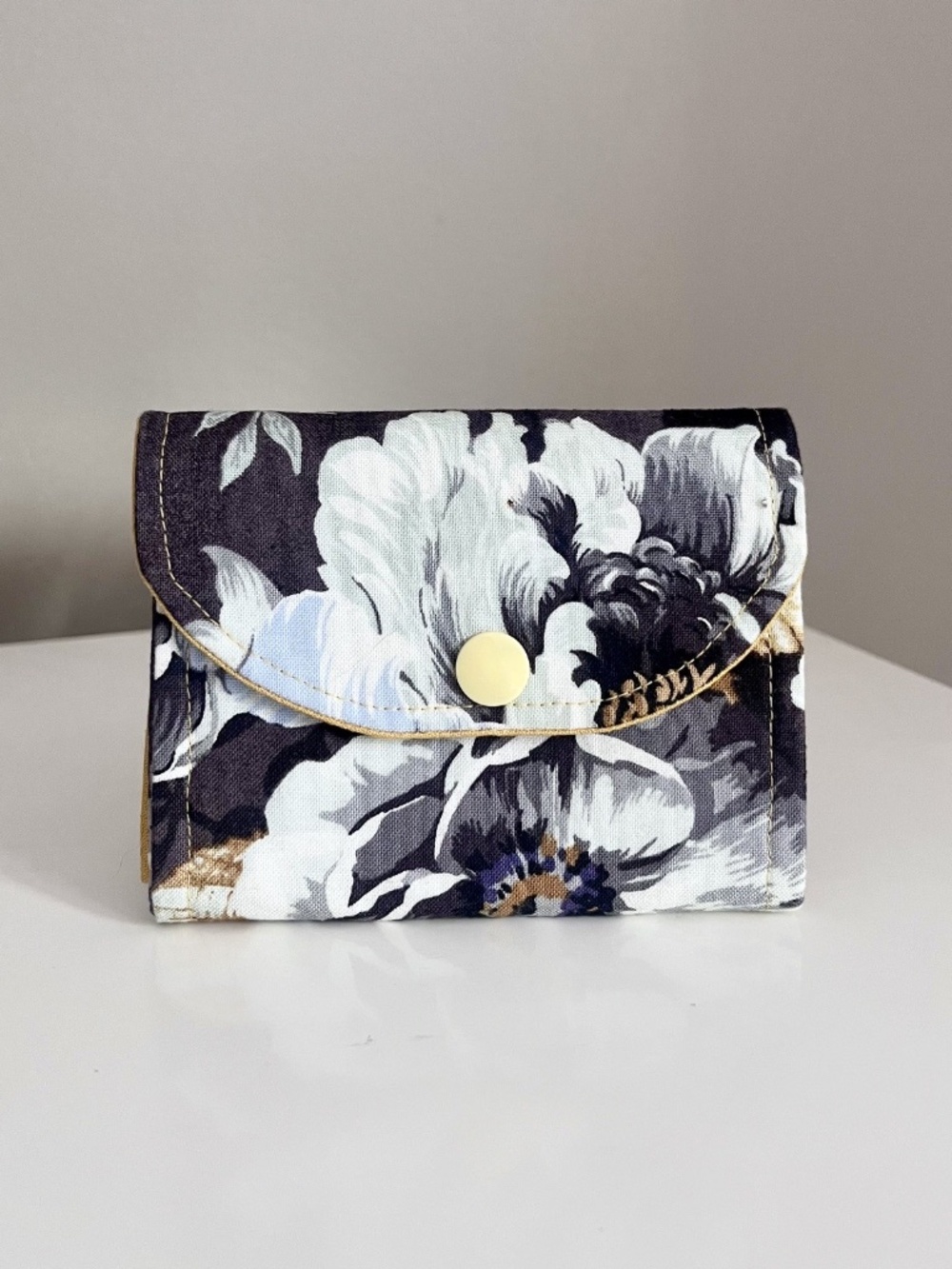 Handmade Floral Fabric Wallet Card Holder Cottagecore Coin Purse